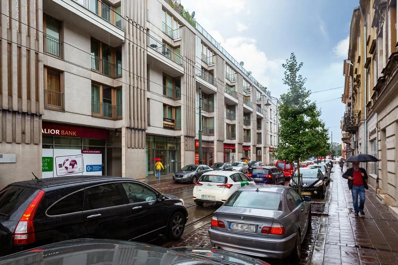 Apartment Cracow Zwierzyniecka By Renters Krakow Poland